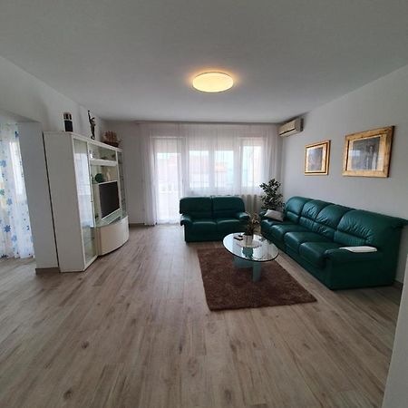 Apartment Tina Спліт Екстер'єр фото