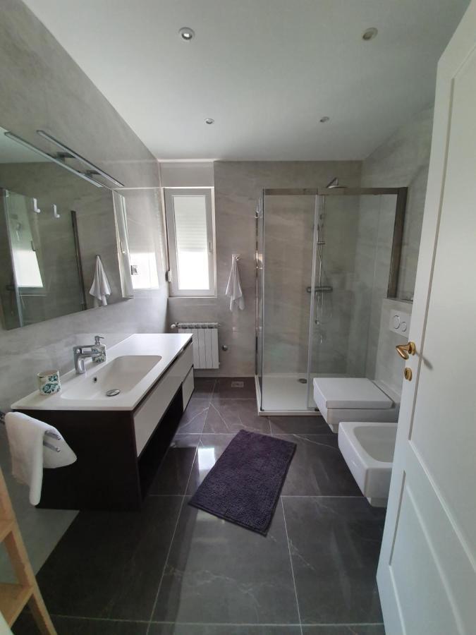 Apartment Tina Спліт Екстер'єр фото