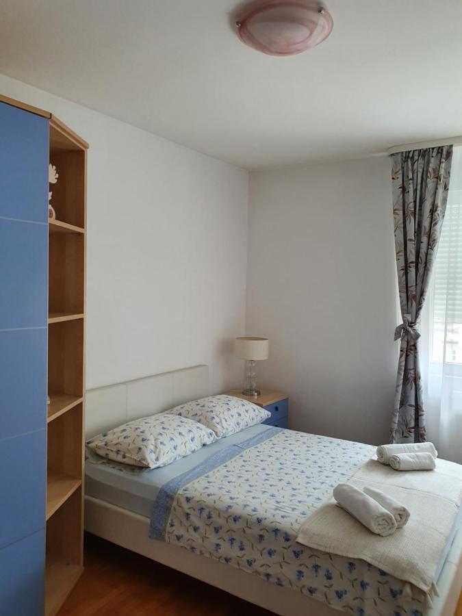 Apartment Tina Спліт Екстер'єр фото